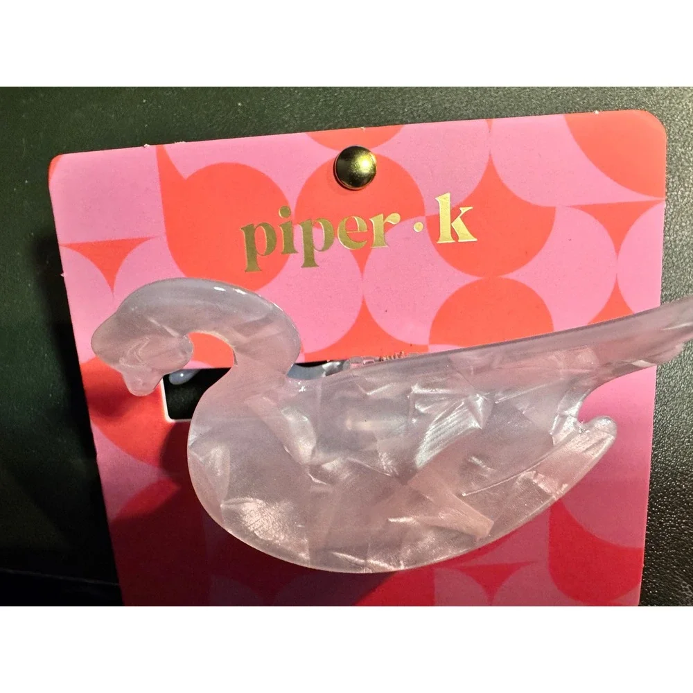 Piper K‎ Swan Hair Claw Clip Acetate Pink White Marble Hair Accessory